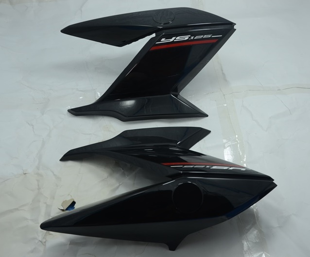 YS 125 DEPO YANLARI SİYAH YS 125 DEPO YANLARI SİYAH