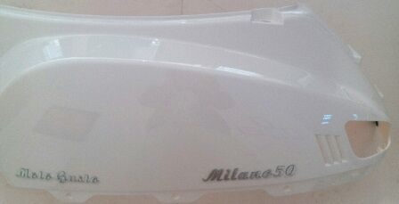 MOTO GUSTO Rmg Moto Gusto Mılano 50 Sele Yan Kapak Sol Beyaz MOTO GUSTO Rmg Moto Gusto Mılano 50 Sele Yan Kapak Sol Beyaz