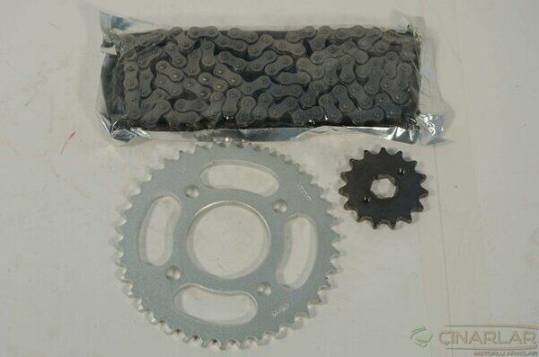 AGK CG 125 ZİNCİR ÖN ve ARKA DİŞLİ SETİ ( 428 104L ) ( 38T 15T ) CTVR AGK CG 125 ZİNCİR ÖN ve ARKA DİŞLİ SETİ ( 428 104L ) ( 38T 15T ) CTVR